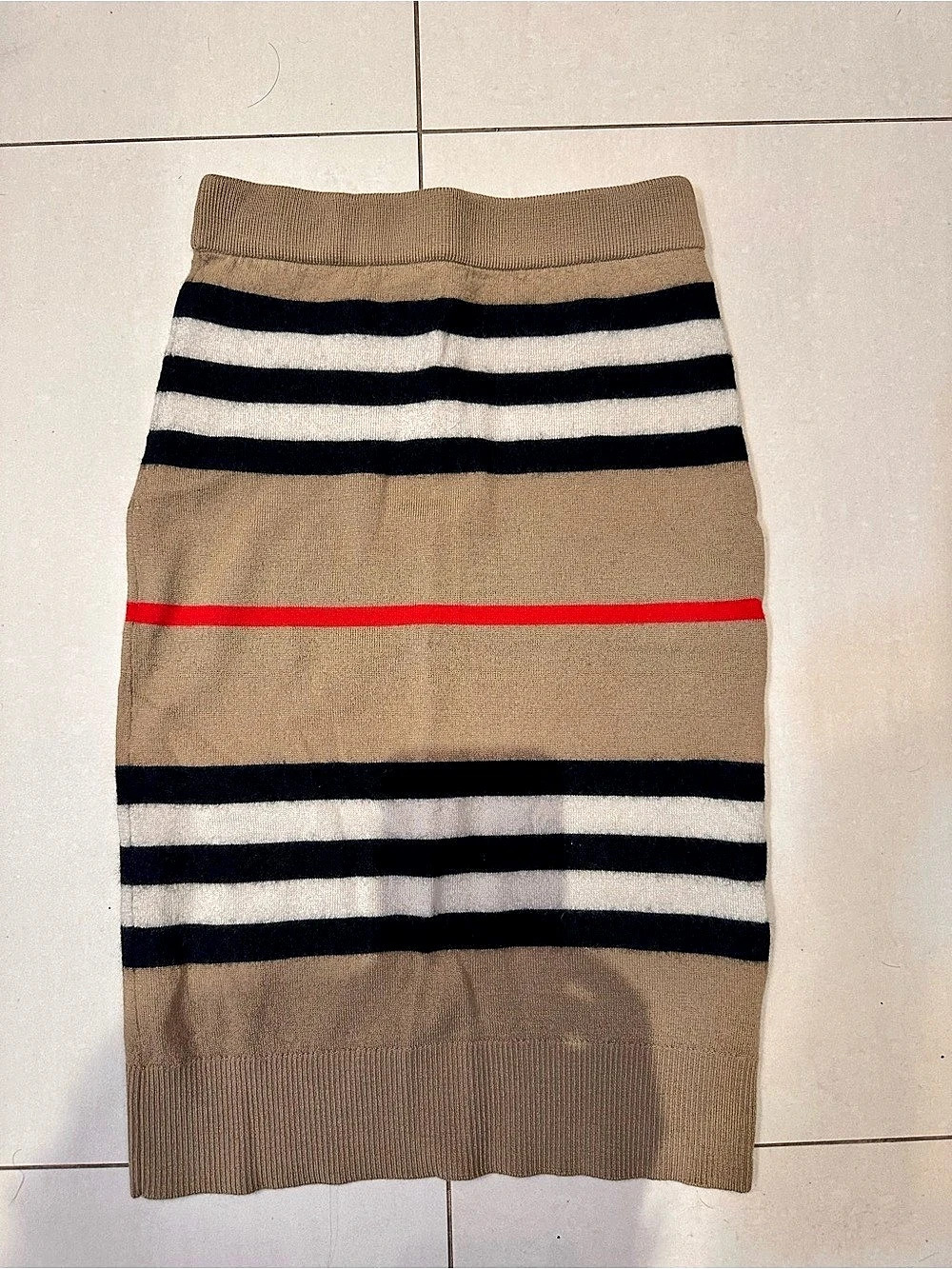 Burberry Merino Wool Pencil Skirt